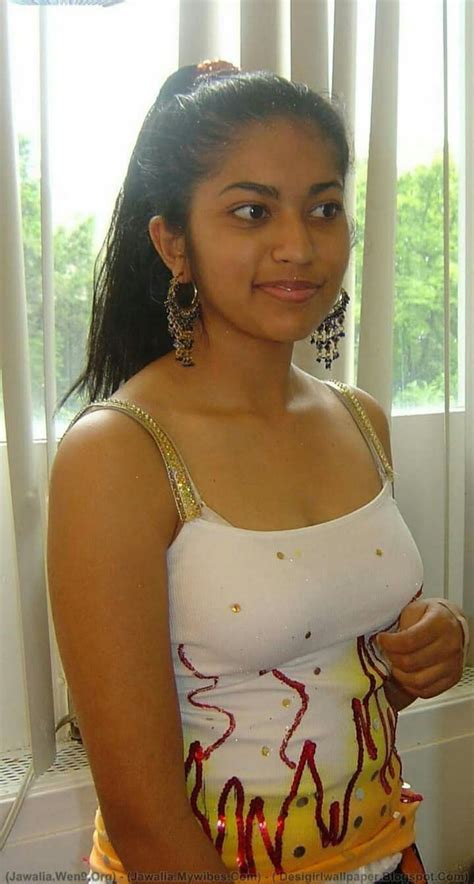 Tamil Girls Showing Boobs Porn Videos